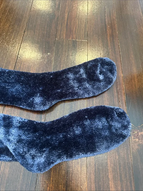 UGG Crew Socks in Navy Blue - Image 3