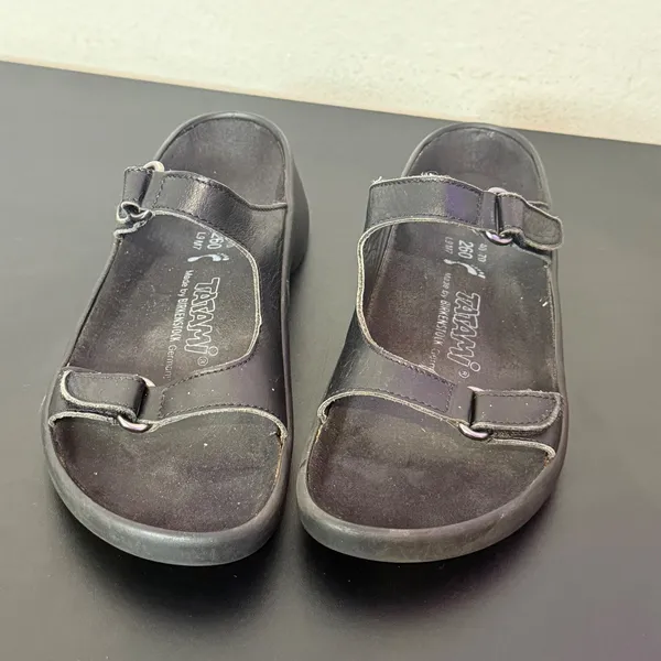 Tatami Birkenstock Platform Sandals Womens 9 Black Leather Double Strap Slides - Image 4