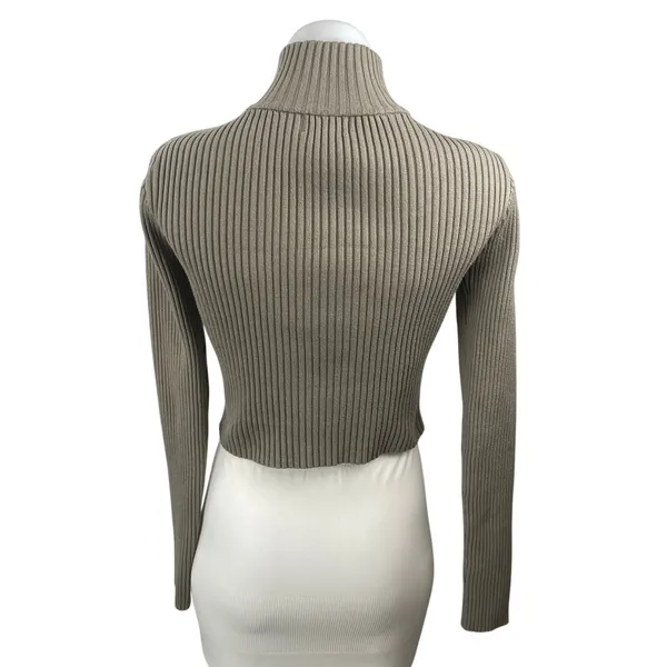 Edikted Olive Green Turtleneck Ribbed Knit Long Sleeve Zip Up Crop Sweater Sz M - Image 4