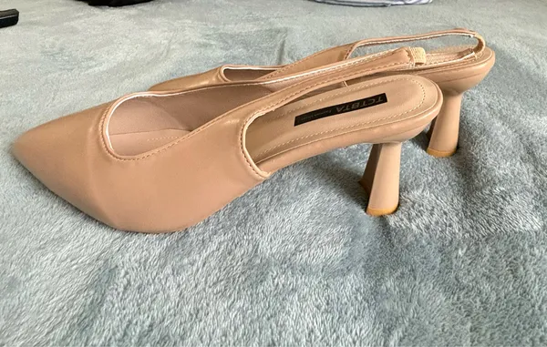 TCTBTA Nude Slingback Pointed Toe Kitten Heels NWOT Size 41 - Image 2