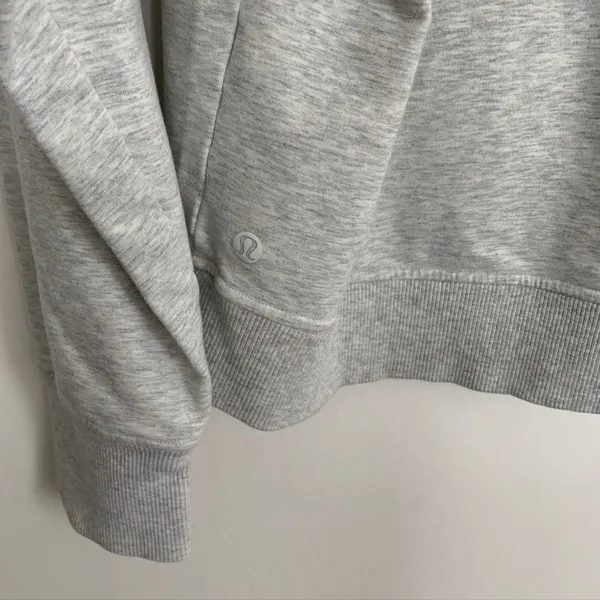 Lululemon Scuba Pullover Heathered Core Ultra Light Grey Size 10 - Image 10