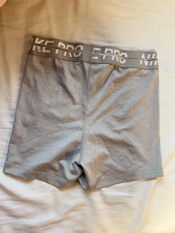 Nike Pro Shorts Spandex Dri-Fit - Image 3