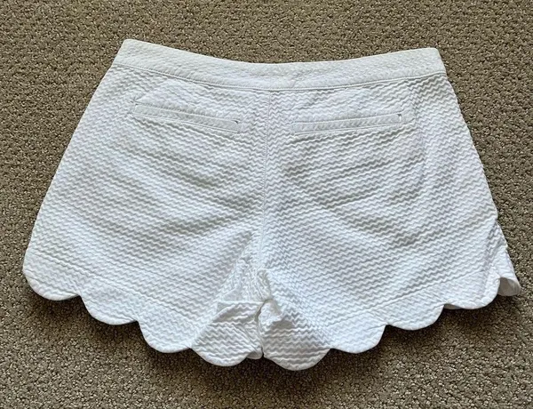 Lilly Pulitzer Buttercup Shorts-Size 0 - Image 4