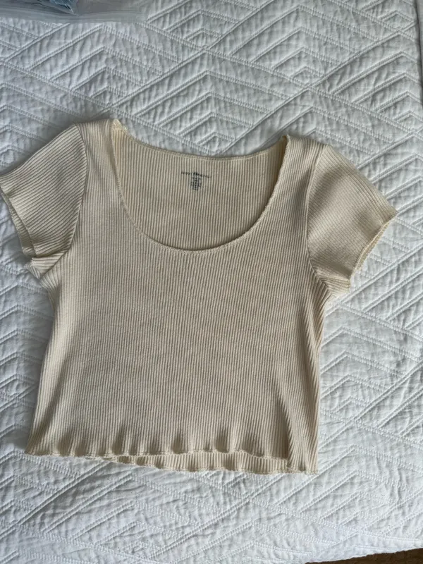 Brandy Melville cropped cream top - Image 2