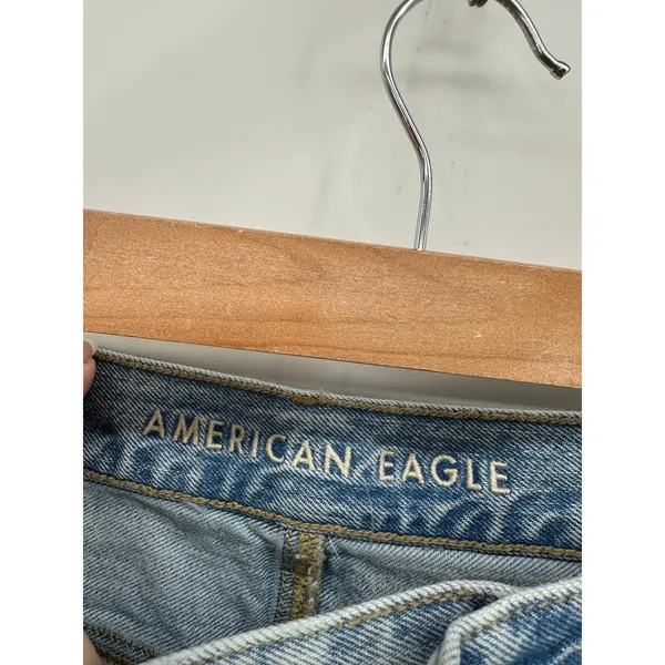 American Eagle Mom Jeans Size 14 L Light Wash‎ Distressed Cotton High Waisted - Image 5