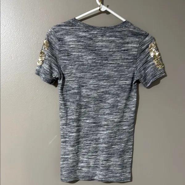 Victoria's Secret Gray Tee with Gold Accents - Image 4