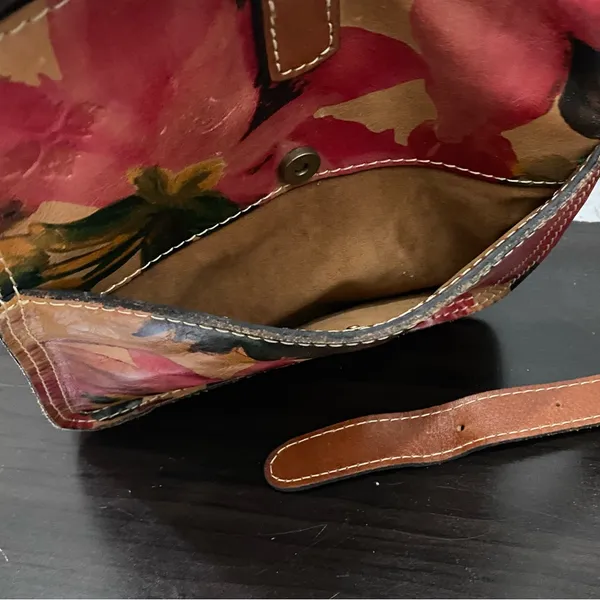 PATRICIA NASH Venezia Pouch Crossbody Spring Multi Floral Leather Crossbody Bag - Image 12