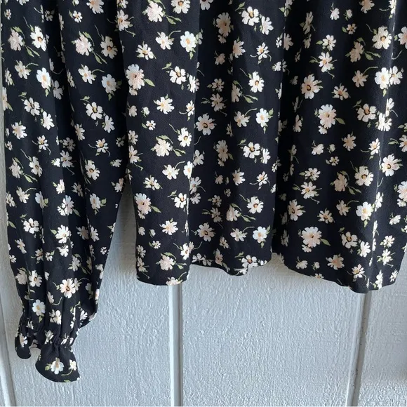Reformation Ecovero‎ Black Floral Long Sleeve Theodora Top Blouse Size XS - Image 7
