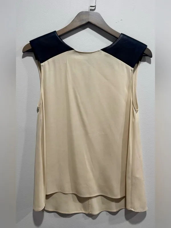 Alice + Olivia Silk Sleeveless Top Leather Shoulder Panels XS - Image 3