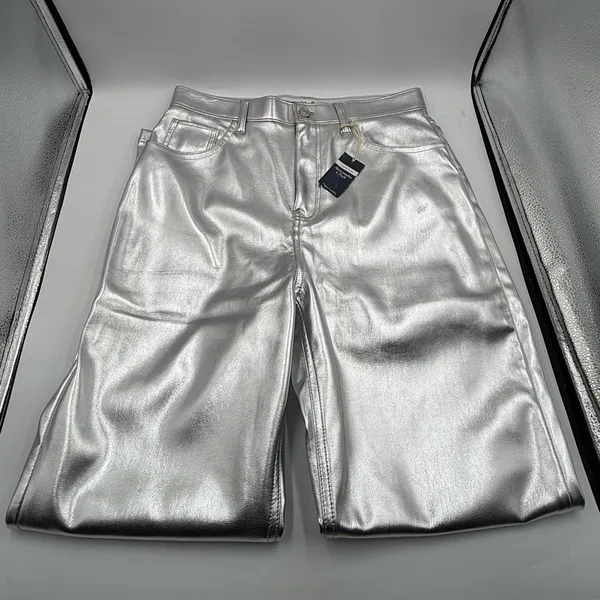 Abercrombie & Fitch Curve Love 90's Straight Ultra High Rise Jeans - Image 6