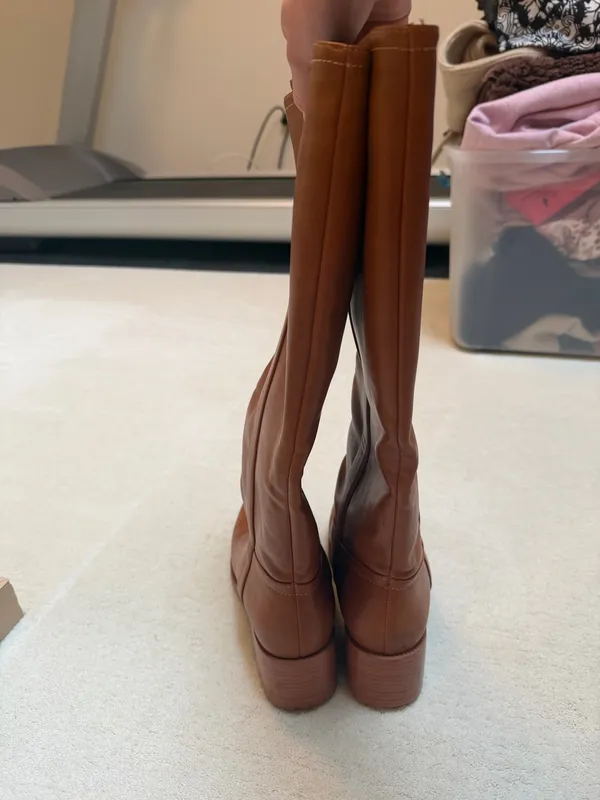 Brown Boots Size 7.5 - Image 4