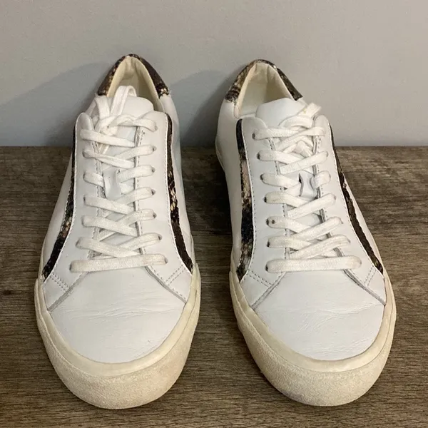 Madewell womenswhite low top leather sneakers size W-9 M-7.5 - Image 2
