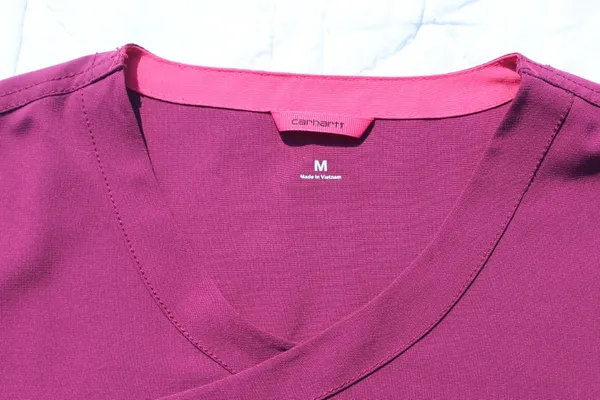 Carhartt Scrub Top Medium Modern Fit Dark Pink Magenta - Image 4