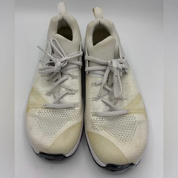 Nike women’s metcon flyknit 3 white training shoe sneaker athletic size 11 - Image 2
