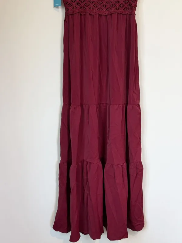 NWT Cupshe Burgundy Crimson V-Neck Lace Bodice Sleeveless Maxi Dress - Medium - Image 6