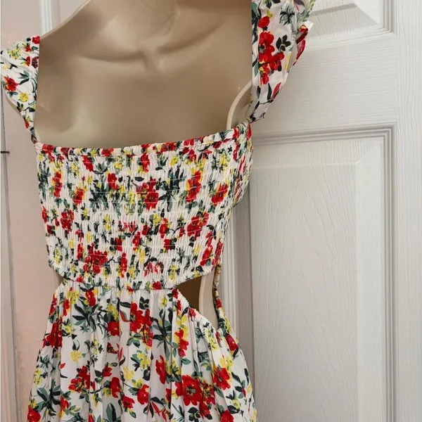 Lush Floral Maxi Dress‎ Small NWT Cream Boho Cutout Cottagecore LD42030PI026 NEW - Image 4