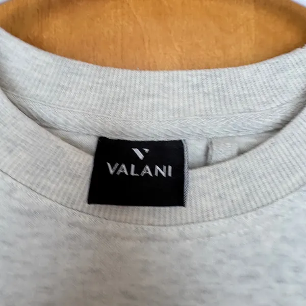 VALANI New York City Crewneck‎ Sweatshirt Grey NYC Graphic Long Sleeve Top L - Image 4
