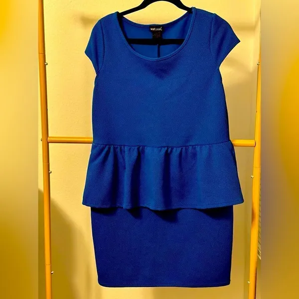 Wet Seal Plus Royal Blue Cap Sleeve Peplum Mini Dress - Image 2