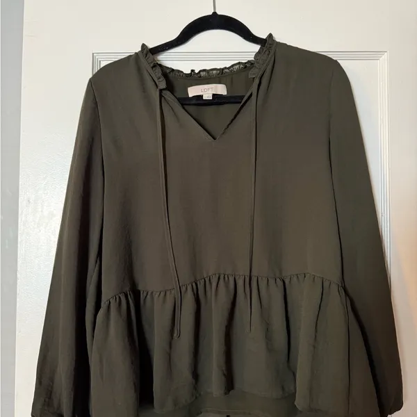 LOFT Dark Olive Women's Blouse - Image 3