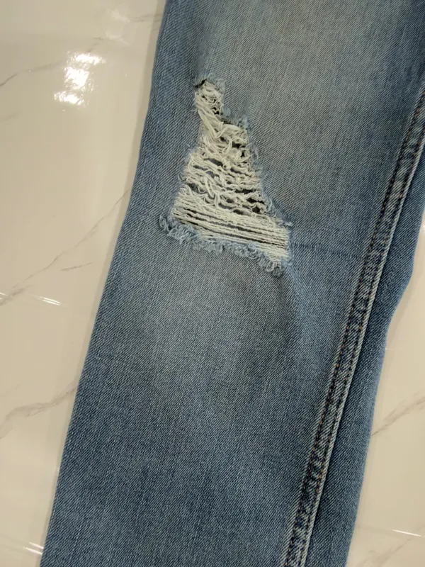 Hollister Light Wash Distressed Skinny Jeans - Image 7