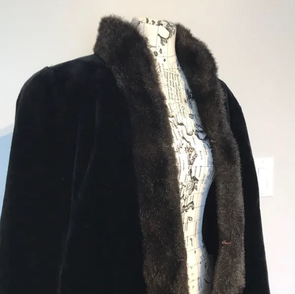 Vintage Faux Fur Evening Formal fuzzy teddy Whimsygoth shearling soft cozy warm coat jacket - Image 2