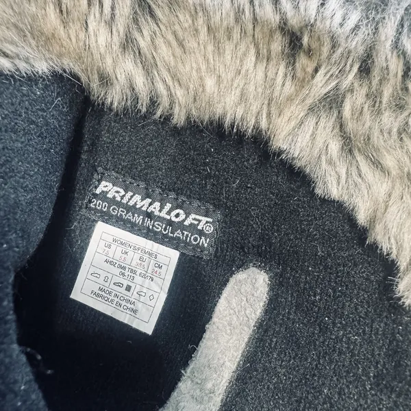 North Face Grey Suede Moccasin Boots snow Primaloft 200g Insulated Womens 7.5 - Image 7