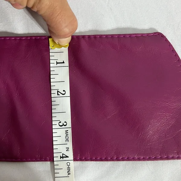Magenta, vintage leather belt no stretch length 41.5 - Image 5