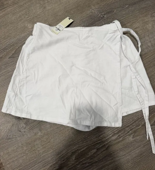 Francesca's Skirt - Image 2