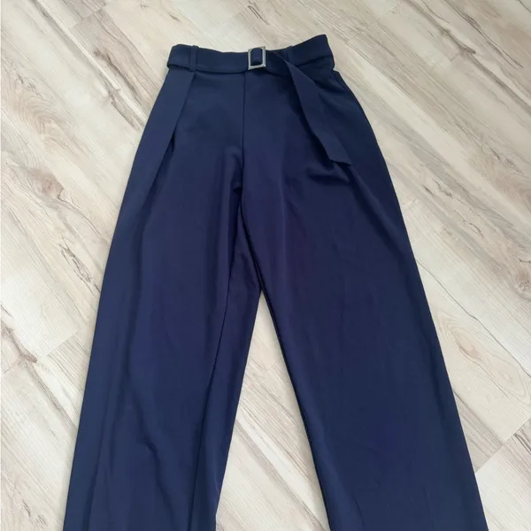 H&M Navy Blue Women’s Belted Trousers - Image 2