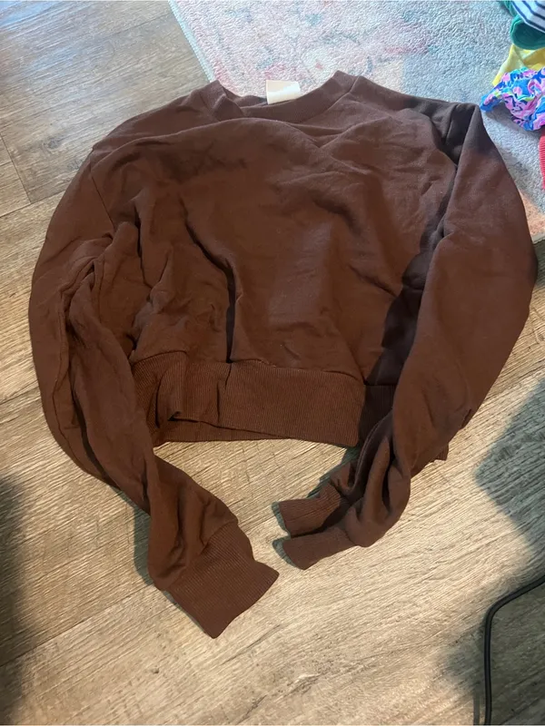 Aritzia Sunday best Brown Women's Cropped Crewneck Sweatshirt - Image 7