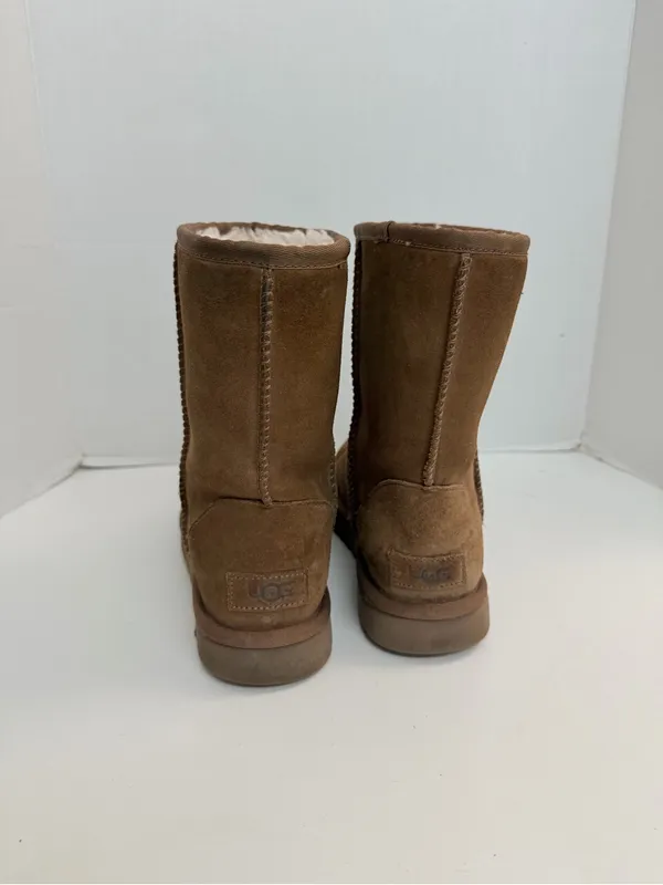Ugg Boots Classic Short Rubber Logo Bold Spell Out Leather Chestnut Tan Gold - Image 3
