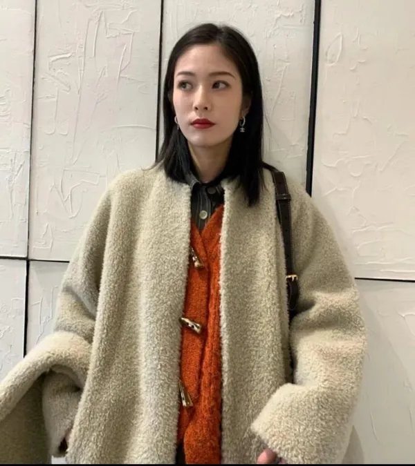 Wool Coat Size M - Image 2