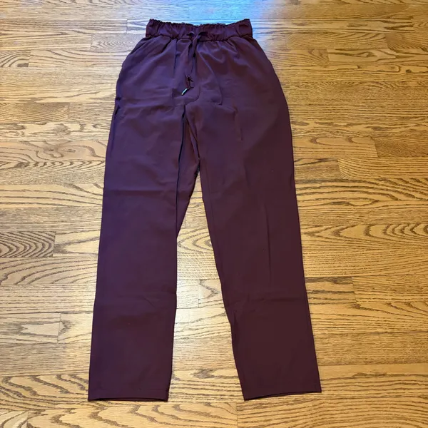 Lululemon Keep Moving Pant Cassis - Image 2