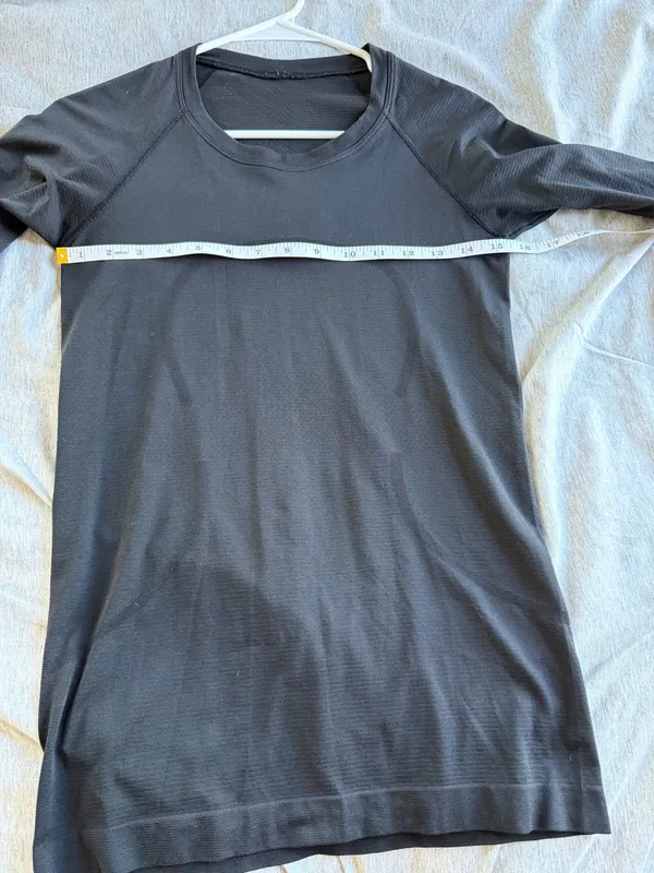Lululemon Swiftly Tech Long Sleeve 2.0 Black Top Womens 6 Running Workout - Image 8