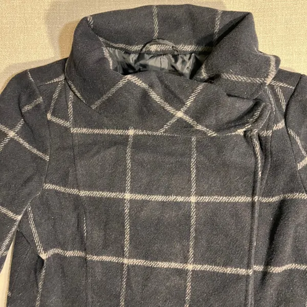 Coffee Shop New York Women's Navy‎ Plaid Asymmetrical Collar Jacket Size Small - Image 10