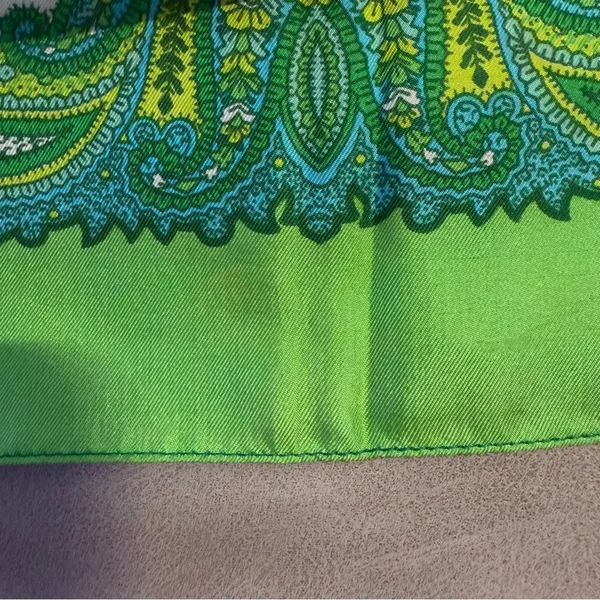 Vintage Green Paisley Square Scarf Boho Floral Hair Neck Head Wrap - Image 6