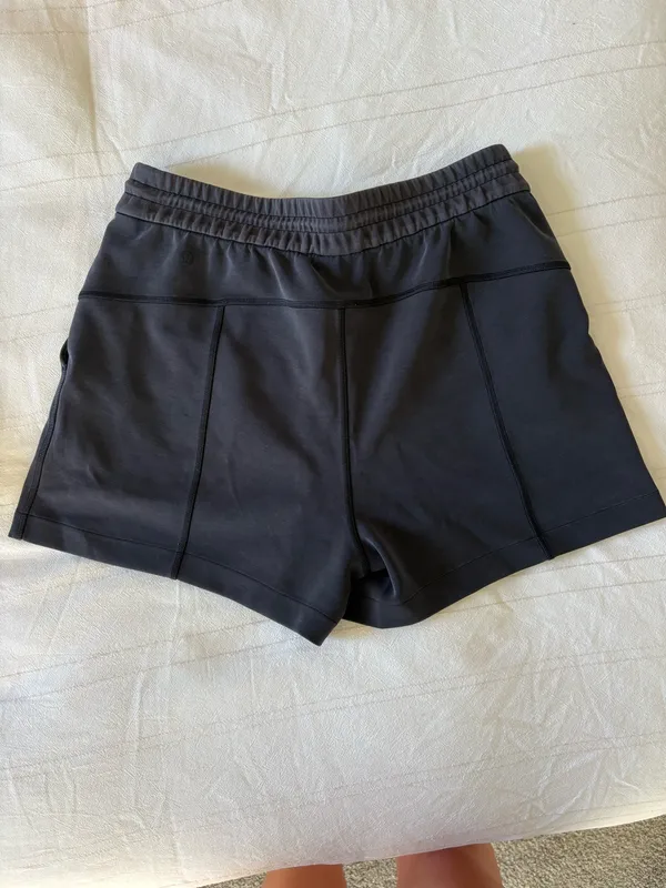Lululemon Softstreme Short 4” - Image 2