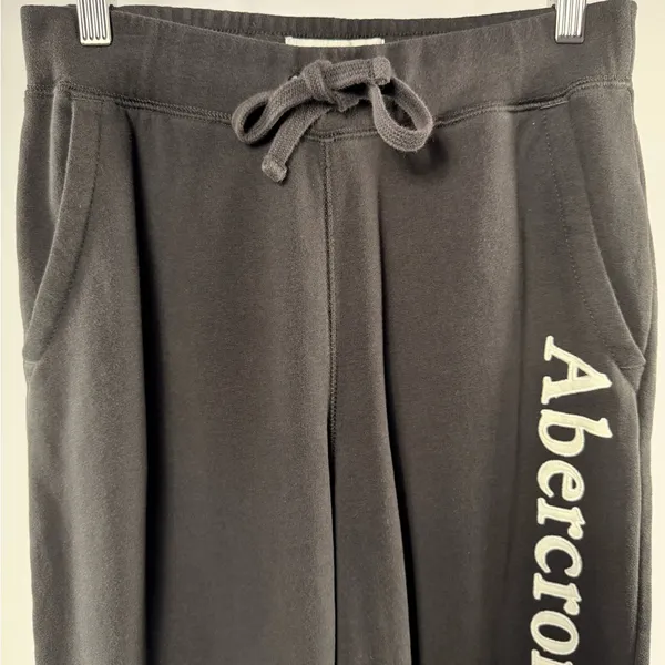 Abercrombie & Fitch Soft A&F Collection‎ Sweatpants Joggers in Gray Size Small - Image 2