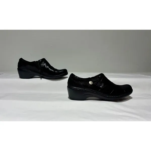 Clarks Collection Black Snakeskin Wedge Loafers Size 9 - Image 3