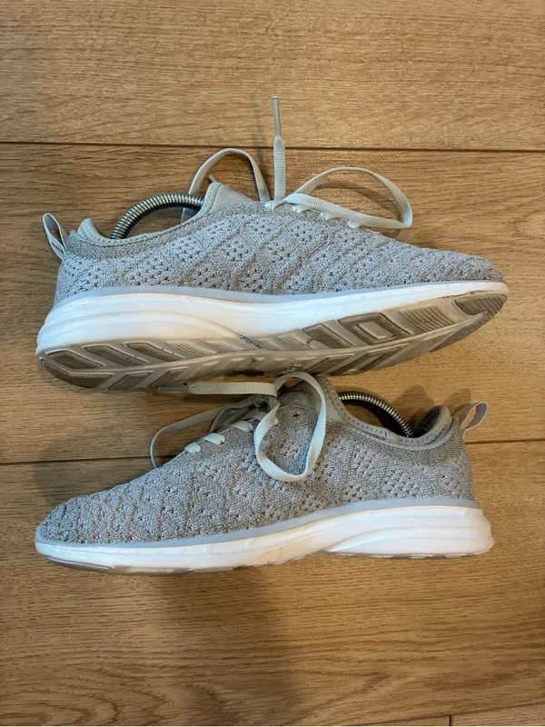 APL Women’s Techloom Phantom Gray Knit Sneaker Size 6.5 - Image 3