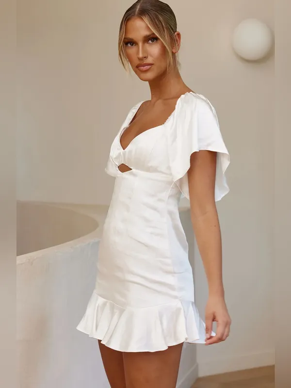 Selfie Leslie Eyes On You Pleated Bust Angel Sleeve Ruffle Hem Dress White L - Image 6
