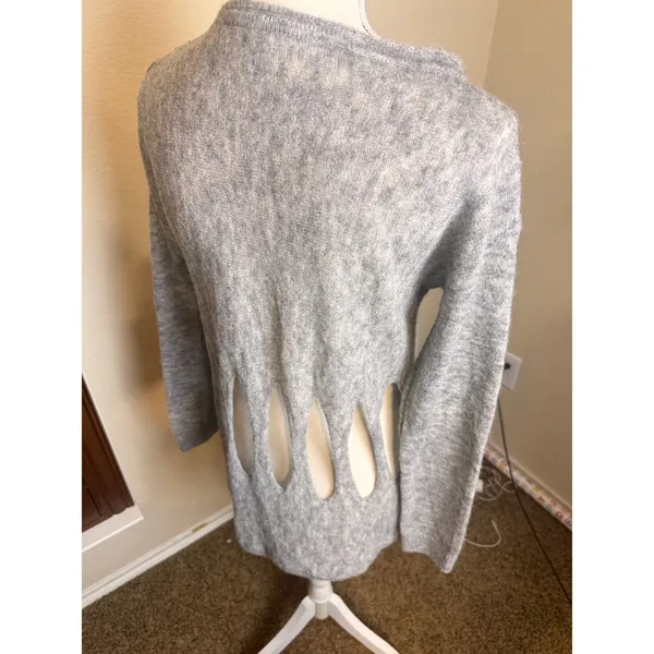 One Grey Day Alpaca Merino Wool Blend Back Cutout Sweater Gray Size L - Image 9