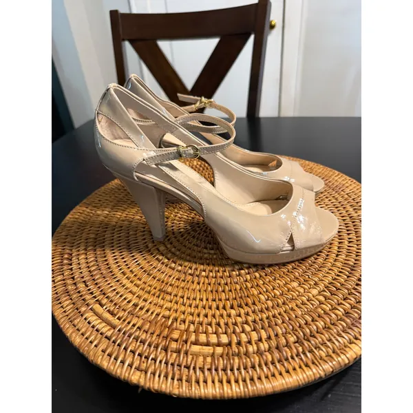 Franco Sarto Nude Patent Peep Toe Platform Heels Ankle Strap Pumps Size 8.5M‎ - Image 3