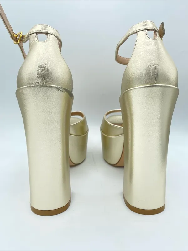 STUART WEITZMAN Skyhigh 145 Gold Metallic Leather Platform Sandals Block Heels - Image 5