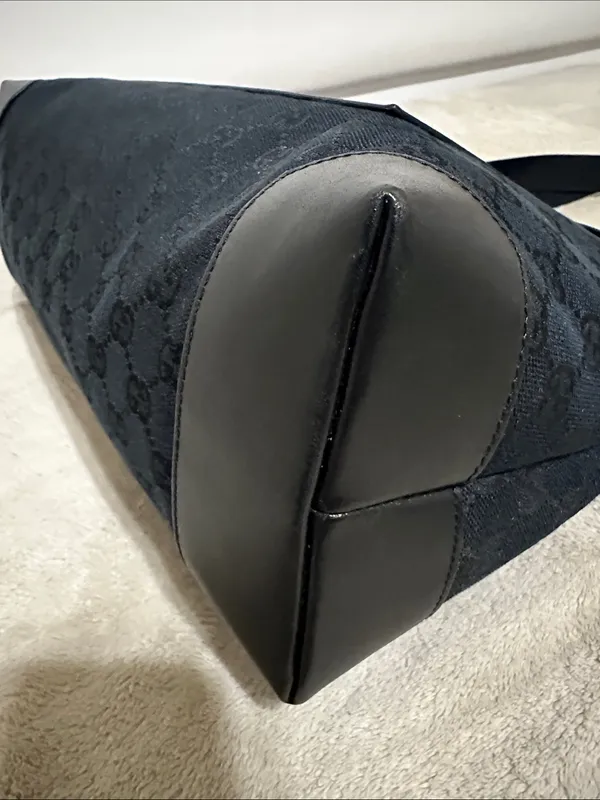 Gucci Black GG Shoulder Tote - Image 9