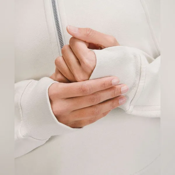 Lululemon Scuba Oversized Half-Zip Hoodie
Bone (First Release) - Image 3