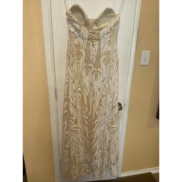 Love & Lemonade - Prom, Bridesmade or Mother of the Bride Dress Size XL - Image 4