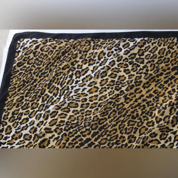 J Mico Sancho Paris Cheetah Print Tiger Scarf - Image 6