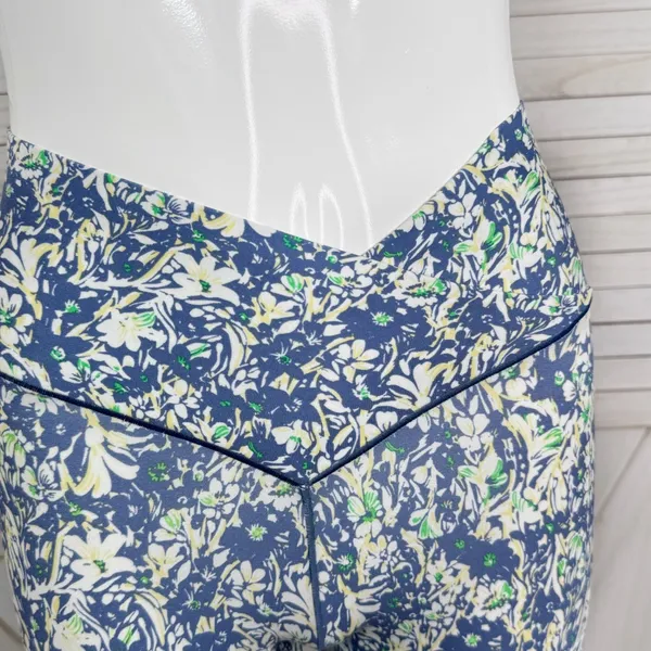 Offline Aerie Floral‎ Crossover High Waist Bike Shorts Blue Small 7 Inch - Image 8
