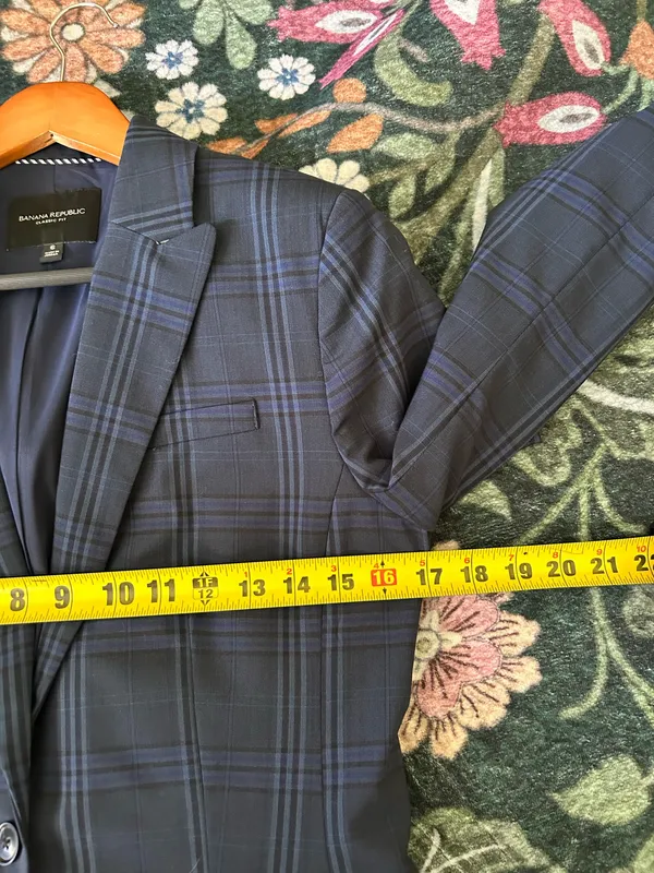 Banana Republic Blazer  - Image 7